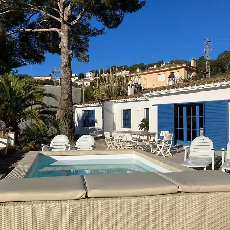 Let's Holidays 7 Xemeneies House Tossa de Mar