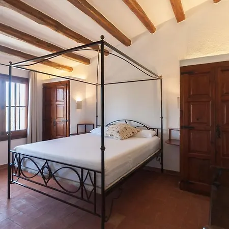 Hébergement de vacances Let's Holidays 7 Xemeneies House