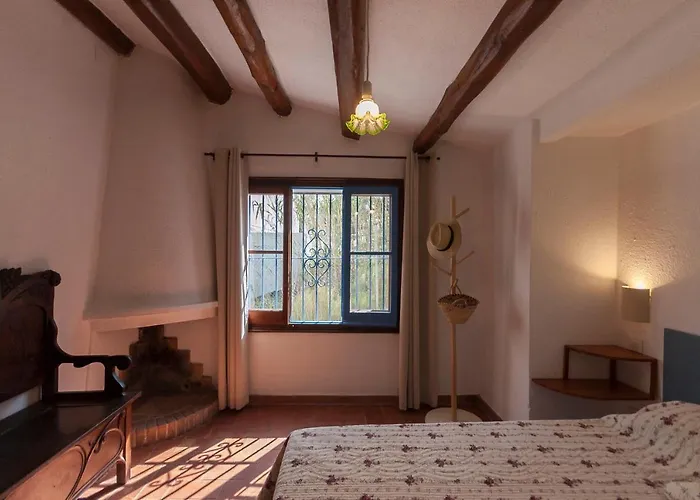 Lets Holidays Big House With Bbq And Dining Outside Tossa de Mar