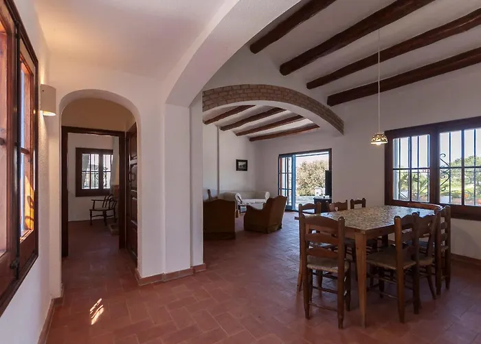 Lets Holidays Big House With Bbq And Dining Outside Holiday home Tossa de Mar