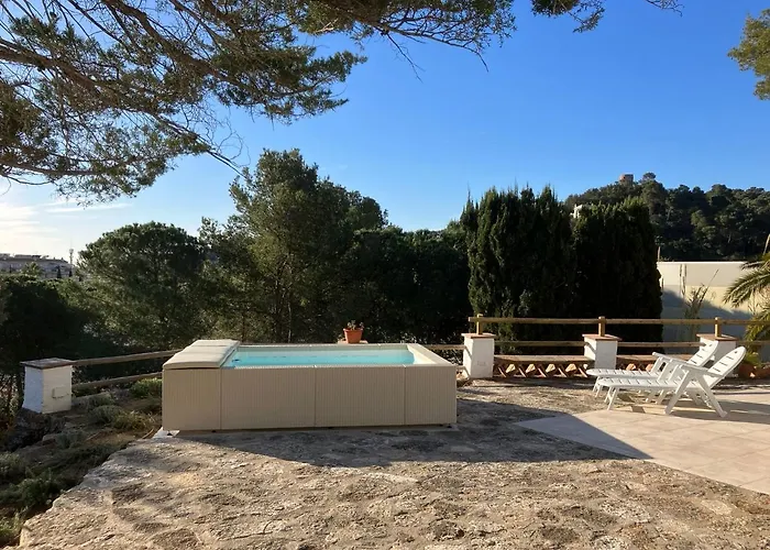 Lets Holidays Big House With Bbq And Dining Outside * Tossa de Mar