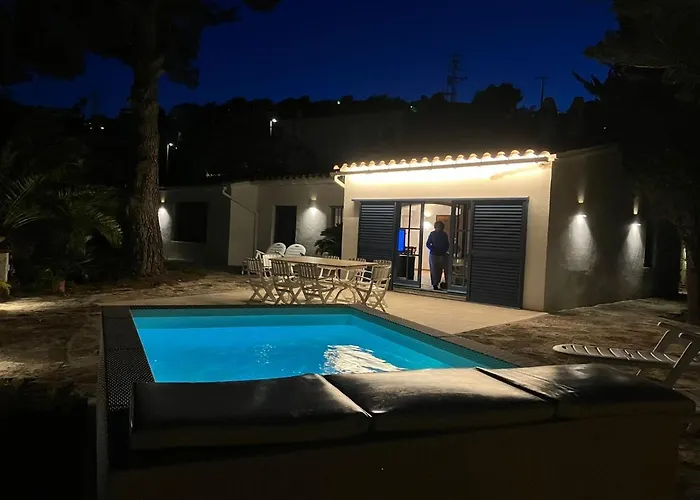 Holiday home Lets Holidays Big House With Bbq And Dining Outside Tossa de Mar